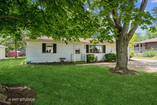 406 N 2nd St, Elburn, IL 60119
