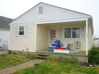 114 W Saint Louis Ave, Wildwood, NJ 08260