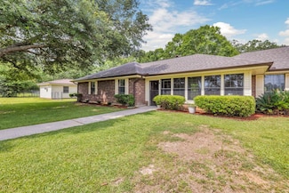 25570 Leetown Rd, Picayune, MS 39466