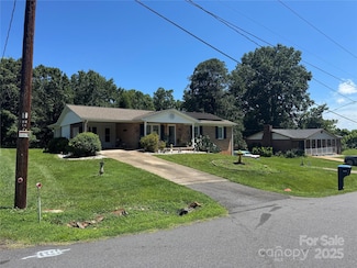 3471 Greentree Acres Rd, Valdese, NC 28690