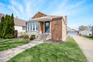5533 S Menard Ave, Chicago, IL 60638