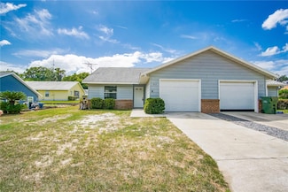 213 Fern Ct, Leesburg, FL 34748