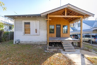 1422 W Ashby Place, San Antonio, TX 78201