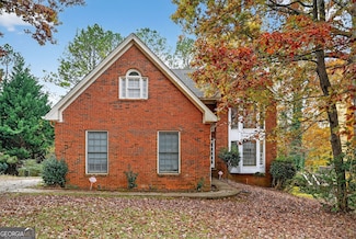 1406 Crooked Tree Cir, Stone Mountain, GA 30088