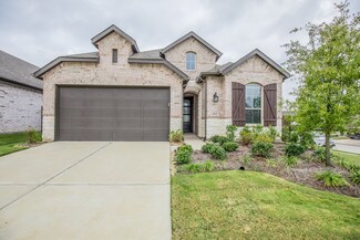 8010 Whisper Grove Dr, Magnolia, TX 77354
