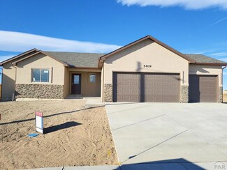 5409 Gannet Ln, Pueblo, CO 81008