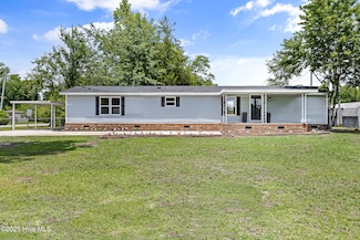 1192 Village Rd NE, Leland, NC 28451