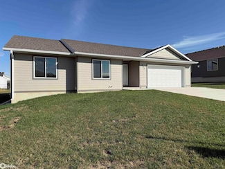 629 Meadow Ln, Carroll, IA 51401