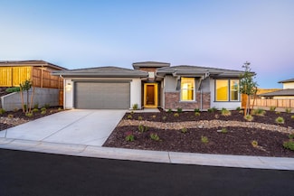 8099 Sierra Ct, Friant, CA 93626