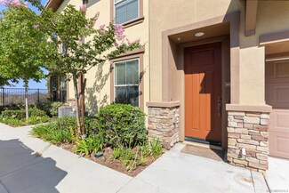 11155 Taloncrest Way Unit 40, San Diego, CA 92126