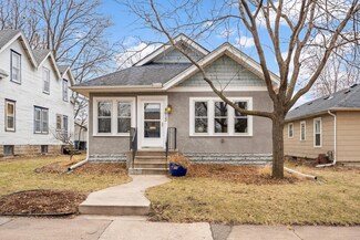 4613 29th Ave S, Minneapolis, MN 55406