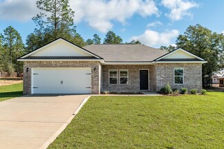 2891 Azalea Ave, Crestview, FL 32539