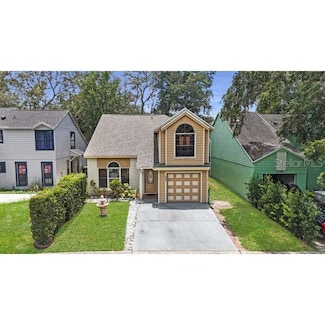1246 Crossfield Dr, Apopka, FL 32703