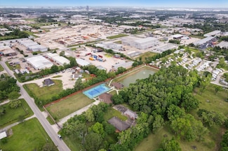 1631 Gault Rd, Houston, TX 77039