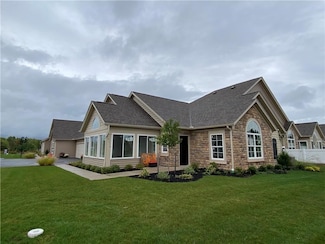 5136 Cheshire Glen Rd Unit 240C, Canandaigua, NY 14424