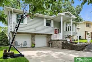 5509 S 91st St, Omaha, NE 68127