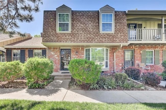8871 E Amherst Dr Unit B, Denver, CO 80231