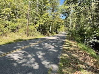 13522 Strouds Run, Athens, OH 45701