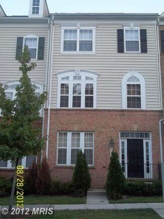 8007 Endzone Way, Hyattsville, MD 20785