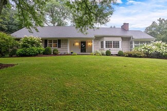 5155 Leverett Ln, Fayetteville, NY 13066