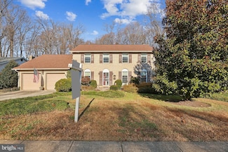 8510 Browning Ct, Annandale, VA 22003