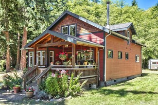 741 Ellwood Dr, Coupeville, WA 98239