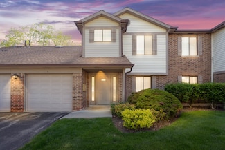 4210 N Mallard Dr Unit 3, Arlington Heights, IL 60004