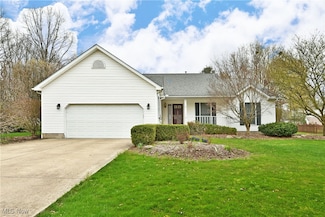 324 Deer Creek Trail, Cortland, OH 44410