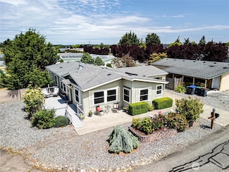 629 N 7th Ave, Sequim, WA 98382
