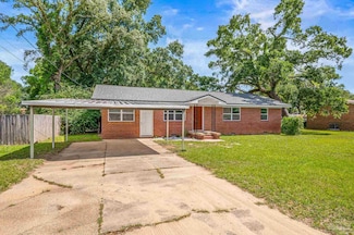 182 Seminole Trail, Pensacola, FL 32506