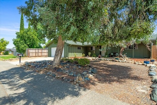 4215 Oro St, Redding, CA 96001