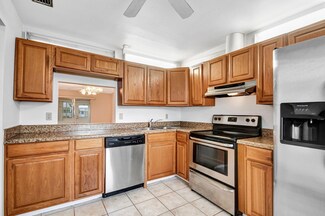 426 Bennington Ln Unit B, Lake Worth, FL 33467