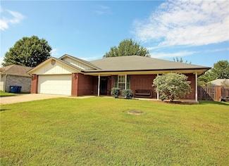 1205 SE 22nd St, Bentonville, AR 72712