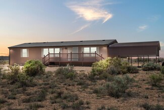 716 10th Ave NE, Rio Rancho, NM 87144