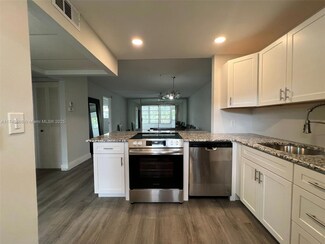 7837 Golf Cir Dr Unit 102, Margate, FL 33063