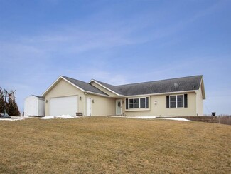 3119 190th St, Ainsworth, IA 52201