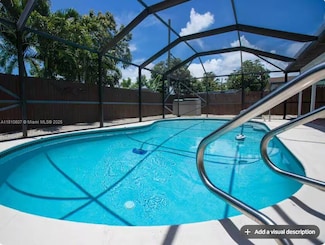 7650 NW 33rd St, Hollywood, FL 33024