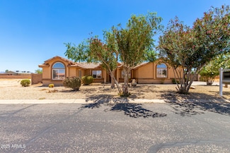 975 E Lincolnwood Cir, Casa Grande, AZ 85194