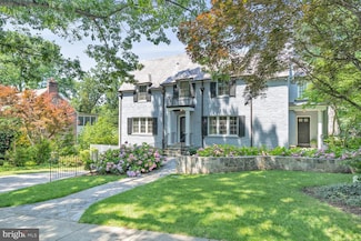 5053 Sedgwick St NW, Washington, DC 20016