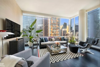 157 W 57th St Unit 38E, New York, NY 10019