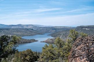 10402 SE Wicasa Ln, Prineville, OR 97754