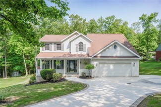 10020 Lawnridge St NE, Bolivar, OH 44612