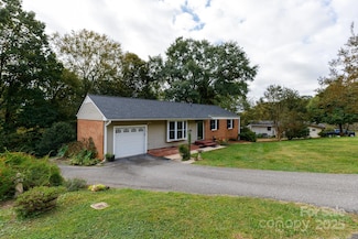 104 Hillcrest Dr, Belmont, NC 28012