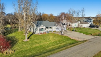 1311 Cossette Dr S, Fargo, ND 58104