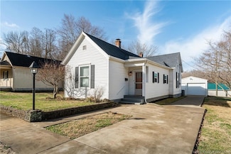 475 Ridley St, Corydon, IN 47112