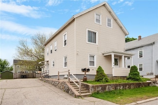 16 Vincent Ave, Pawtucket, RI 02860