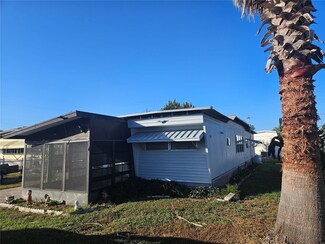 6349 New York St, Zephyrhills, FL 33542