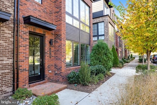 11723 Paysons Way, Reston, VA 20191