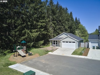 1021 Peach Rd, Winlock, WA 98596