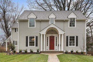 5351 Neosho Ln, Roeland Park, KS 66205